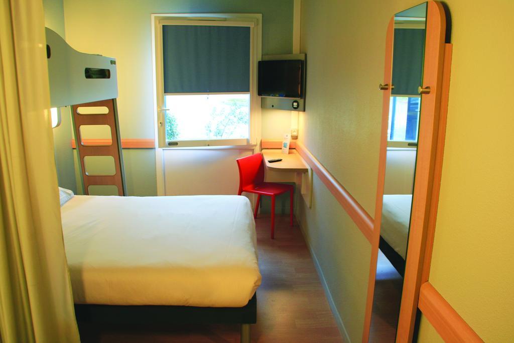 Ibis Budget Saint Pourcain Kamer foto
